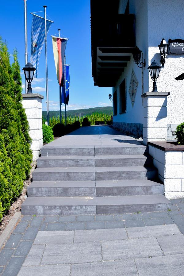 Hotel Bergwiesen - Zimmer Mit Balkon Oder Terasse Lohr am Main Bagian luar foto
