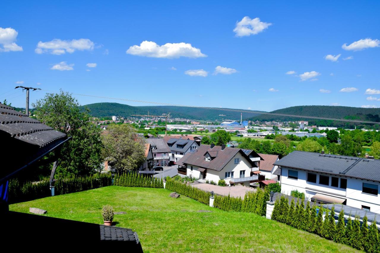 Hotel Bergwiesen - Zimmer Mit Balkon Oder Terasse Lohr am Main Bagian luar foto
